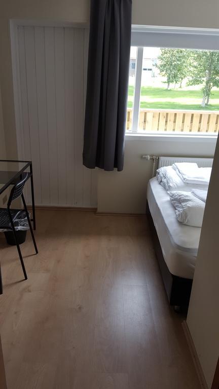 Hotel Sveinbjarnargerdi Svalbarthseyri ภายนอก รูปภาพ