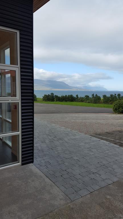 Hotel Sveinbjarnargerdi Svalbarthseyri ภายนอก รูปภาพ